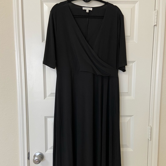 CHAUS NY Maxi Black Dress Size L - Picture 1 of 5